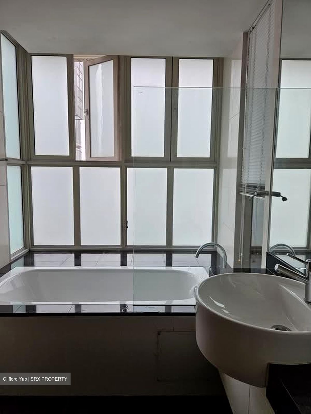 Shanghai One (D10), Apartment #577031671